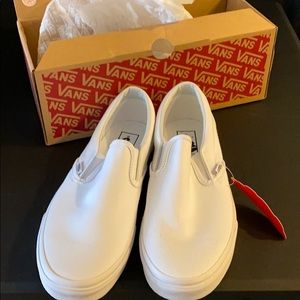 BRAND NEW VANS SLIP ON